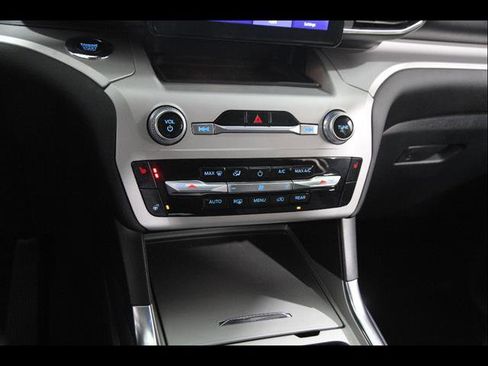 Certified 2023 Ford Explorer XLT w/ Equipment Group 202A AWD/4WD image 14