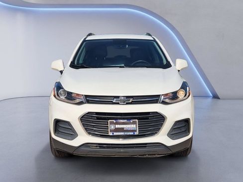 Used 2022 Chevrolet Trax LT w/ Sport Edition AWD/4WD image 2