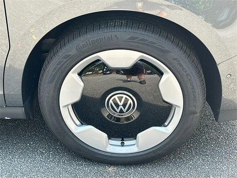 New 2025 Volkswagen ID. Buzz Pro S image 20