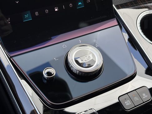 New 2026 Cadillac Escalade Luxury AWD/4WD image 28