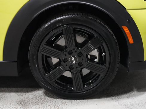 Certified 2023 MINI Cooper S FWD image 35