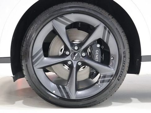 Used 2026 Genesis GV70 3.5T Sport Prestige AWD/4WD image 9