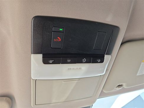 Used 2021 Nissan Rogue SV image 23