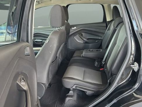 Used 2017 Ford Escape SE w/ SE Cold Weather Package AWD/4WD image 15