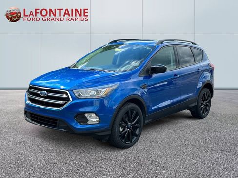 Used 2019 Ford Escape SE AWD/4WD image 1