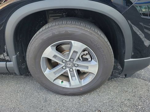 Used 2026 Honda Pilot EX-L image 9