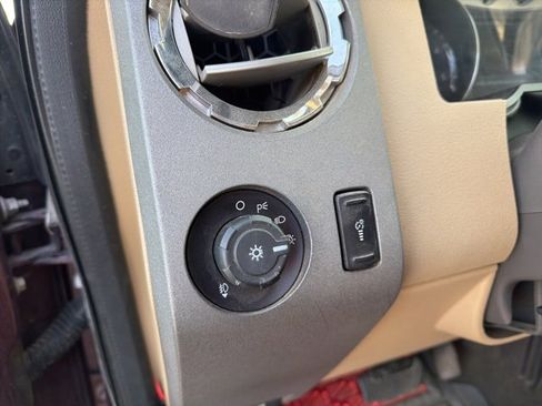 Used 2011 Ford F350 Lariat w/ Lariat Ultimate Pkg image 16