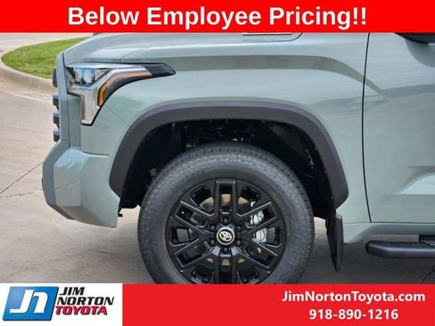 New 2026 Toyota Tundra Limited AWD/4WD image 7