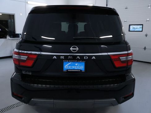 Used 2022 Nissan Armada SV AWD/4WD image 6