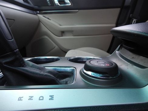 Used 2014 Ford Explorer 4WD image 42