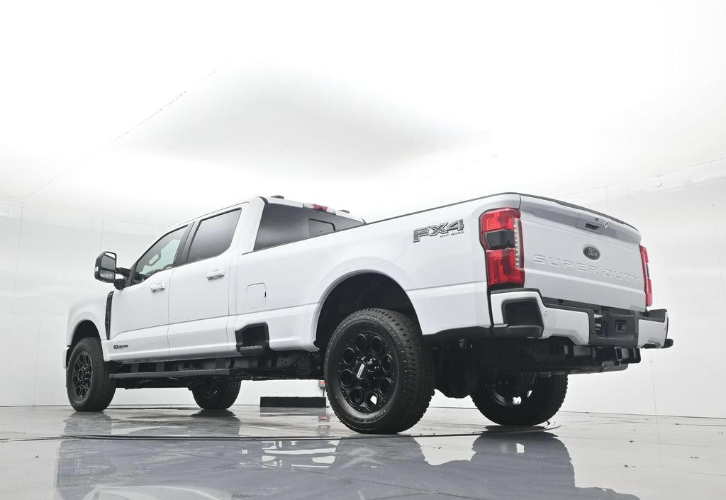 New 2026 Ford F250 Lariat w/ Black Appearance Package AWD/4WD image 30