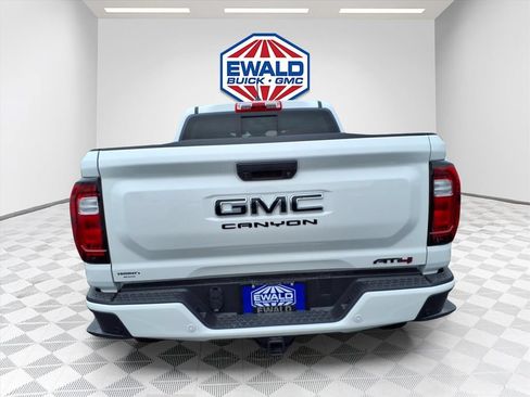 Certified 2026 GMC Canyon AT4 w/ AT4 Premium Package AWD/4WD image 6