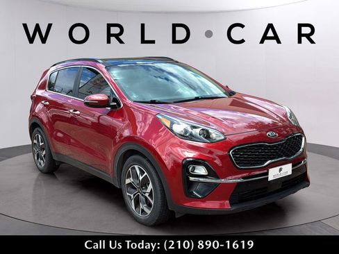 Used 2022 Kia Sportage EX w/ EX Technology Package FWD image 16