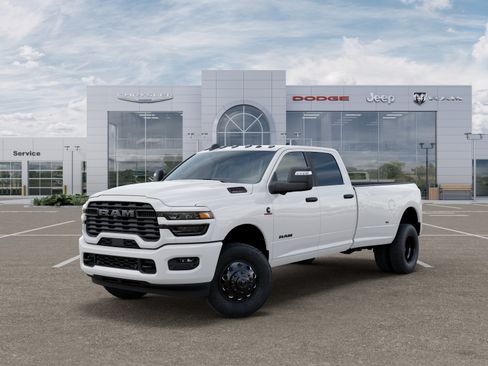 New 2026 RAM 3500 Big Horn AWD/4WD image 28