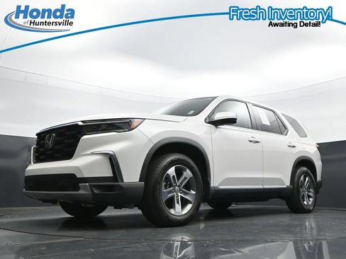 Used 2025 Honda Pilot EX-L image 30