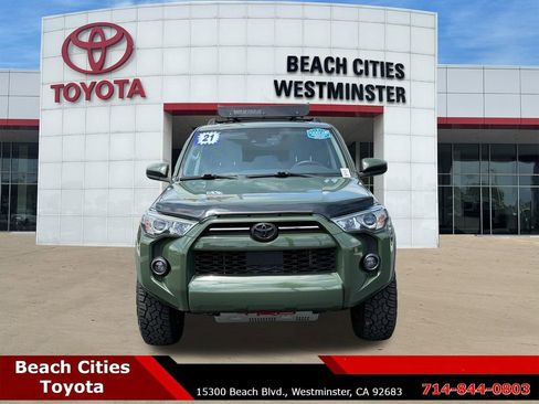 Used 2021 Toyota 4Runner Trail Special Edition AWD/4WD image 4