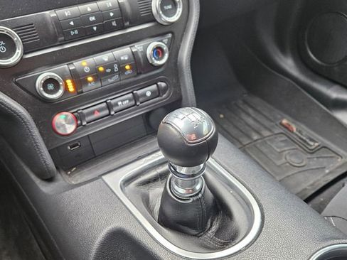 Used 2023 Ford Mustang GT RWD image 11