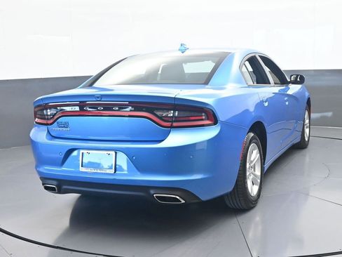 Used 2023 Dodge Charger SXT RWD image 5