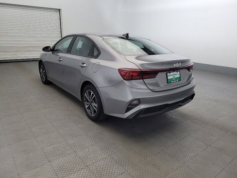 Used 2023 Kia Forte LXS w/ LXS Technology Package image 5