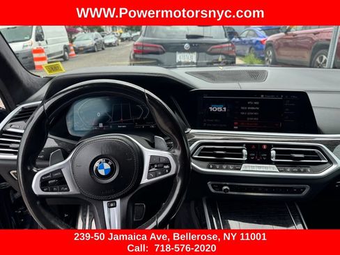 Used 2022 BMW X7 xDrive40i w/ M Sport Package AWD/4WD image 38