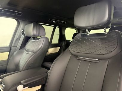 New 2025 Land Rover Range Rover SV