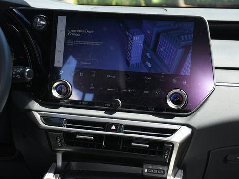 Used 2023 Lexus RX 350 Premium w/ Cold Area Package FWD image 17