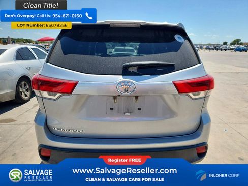 Used 2019 Toyota Highlander LE FWD image 8