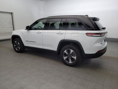 Used 2022 Jeep Grand Cherokee Limited 4xe image 3