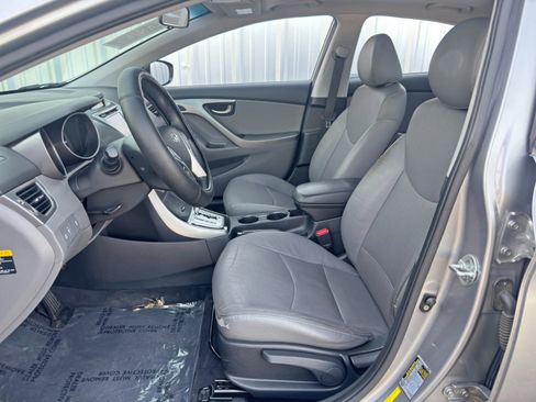 Used 2012 Hyundai Elantra Limited w/ Technology Pkg 5 FWD image 16