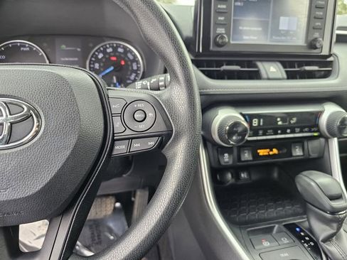 Used 2019 Toyota RAV4 XLE image 64