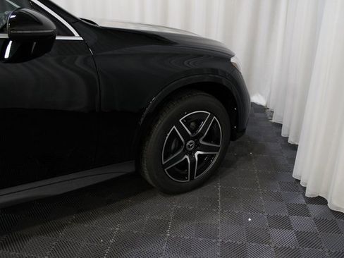 New 2026 Mercedes-Benz GLC 300 4MATIC image 12