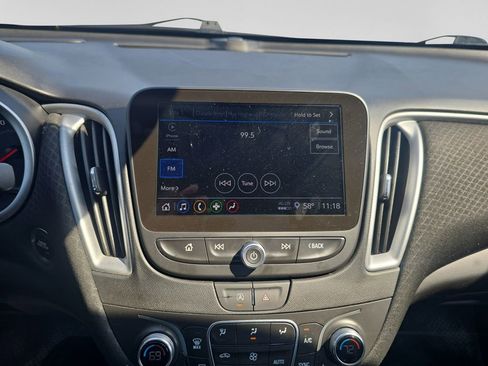 Used 2024 Chevrolet Malibu LT image 21