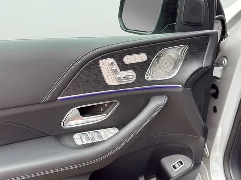 New 2026 Mercedes-Benz GLE 63 AMG S image 10