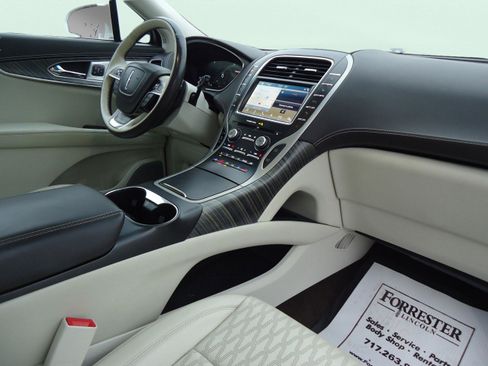 Used 2019 Lincoln Nautilus Black Label image 30