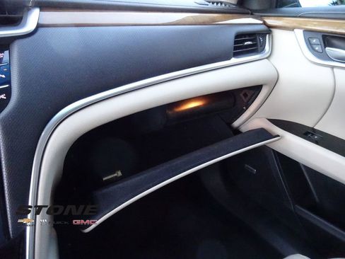 Used 2019 Cadillac XTS Luxury w/ Driver Awareness Package image 29