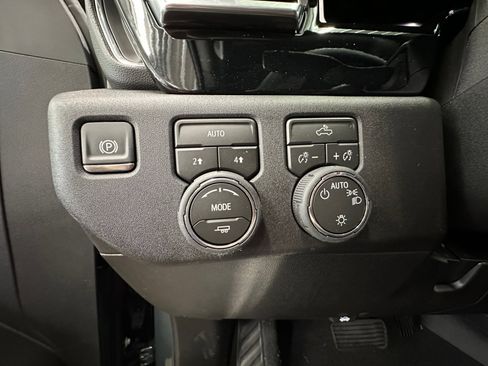 New 2026 Chevrolet Silverado 1500 LT image 18