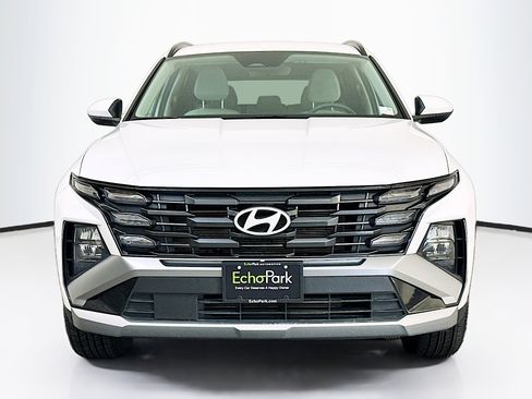 Used 2025 Hyundai Tucson SEL image 2