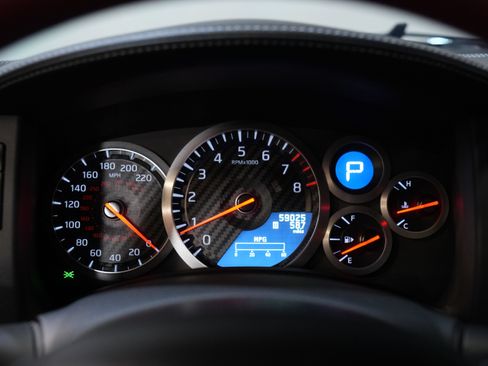 Used 2015 Nissan GT-R Black Edition AWD/4WD image 36
