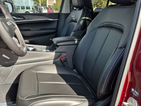 New 2024 Jeep Grand Cherokee Limited 4xe w/ Luxury Tech Group II image 25