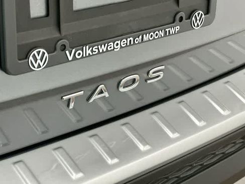 Certified 2023 Volkswagen Taos S FWD image 27