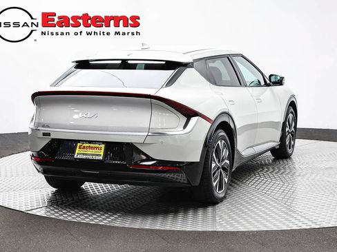 Used 2022 Kia EV6 Wind RWD image 5