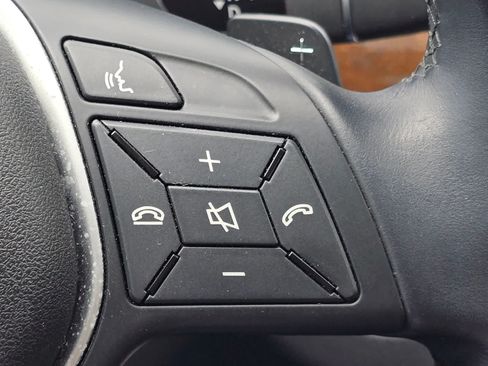 Used 2014 Mercedes-Benz E 350 4MATIC Sedan image 30