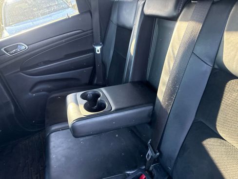 Used 2017 Jeep Grand Cherokee Altitude AWD/4WD image 17