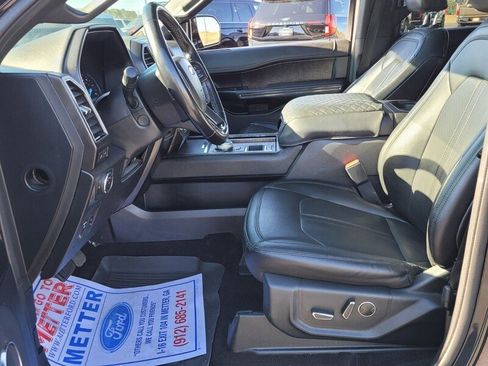 Used 2021 Ford Expedition Limited image 5