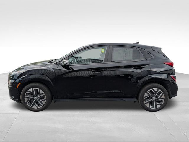 Used 2023 Hyundai Kona SE FWD image 4