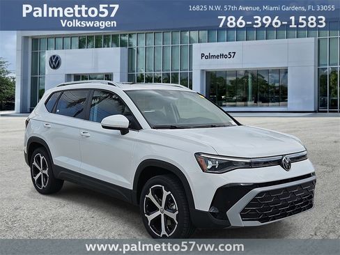 New 2025 Volkswagen Taos SEL image 1
