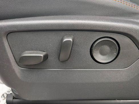 Certified 2025 GMC Sierra 1500 AT4 w/ Technology Package image 12