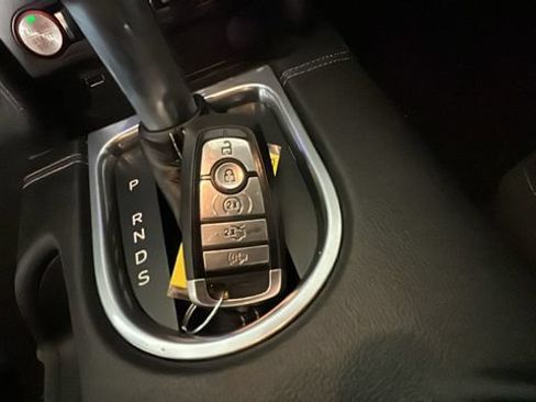 Used 2022 Ford Mustang GT Premium w/ Equipment Group 401A RWD image 20