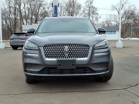 Used 2021 Lincoln Corsair Reserve w/ Equipment Group 201A AWD/4WD image 2