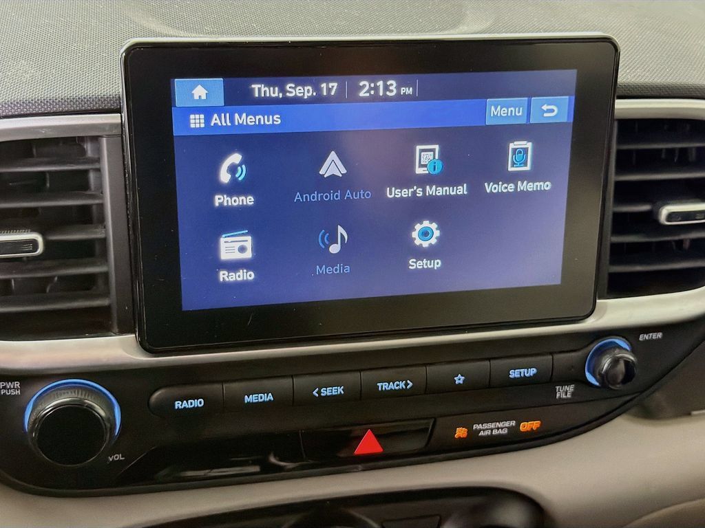 Used 2022 Hyundai Venue SEL FWD image 27